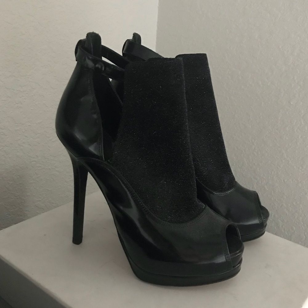 Fendi Heels